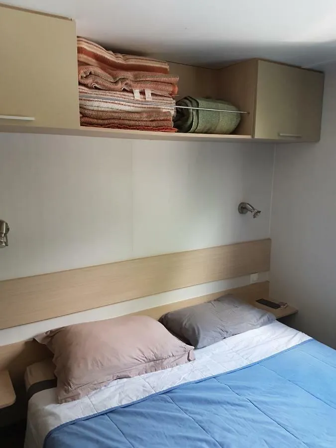 Mobil-home 75 au Camping Le Rioumajou Bourisp France